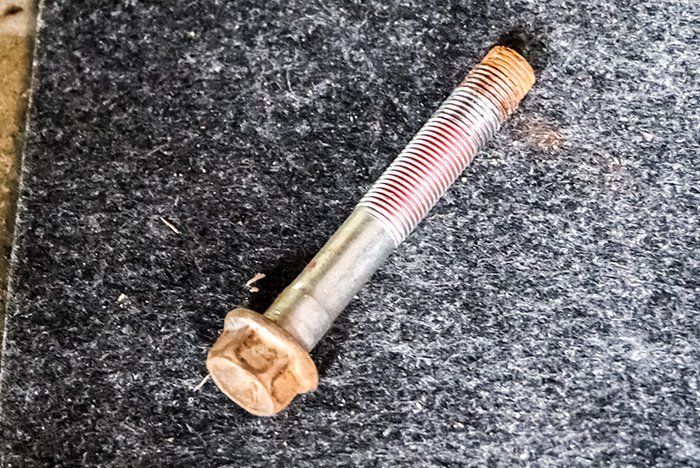 shock-mount-lower-bolt.jpg shock-mount-lower-bolt.jpg