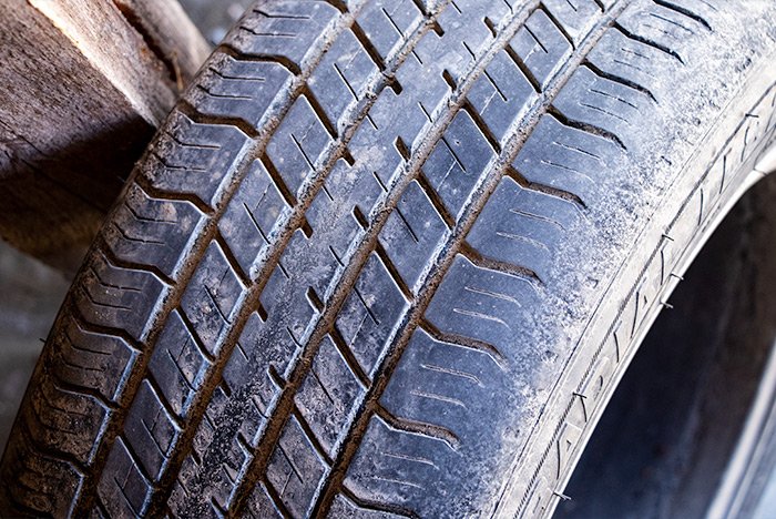 semi-new-car-tire-tread.jpg