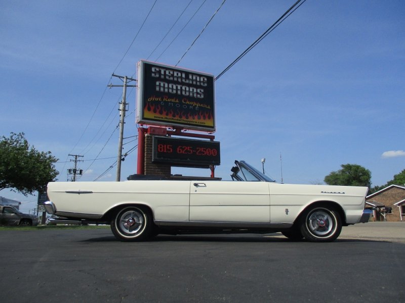 65 Ford Galaxie 500 XL 001.JPG