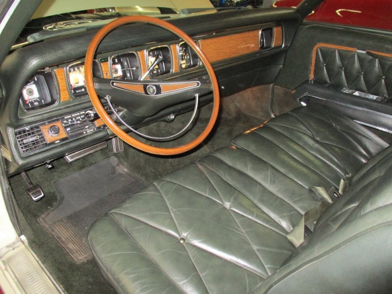 69 Lincoln Continental 023.JPG