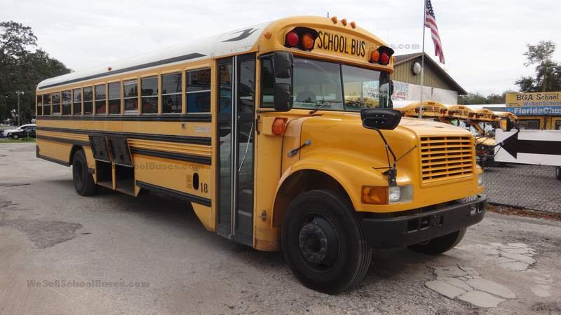 DSC007511999 International Bluebird DT466E Allison Automatic Hydraulic Brakes 77 passenger 13 ...jpg DSC007511999 International Bluebird DT466E Allison Automatic Hydraulic Brakes 77 passenger 13 ...jpg